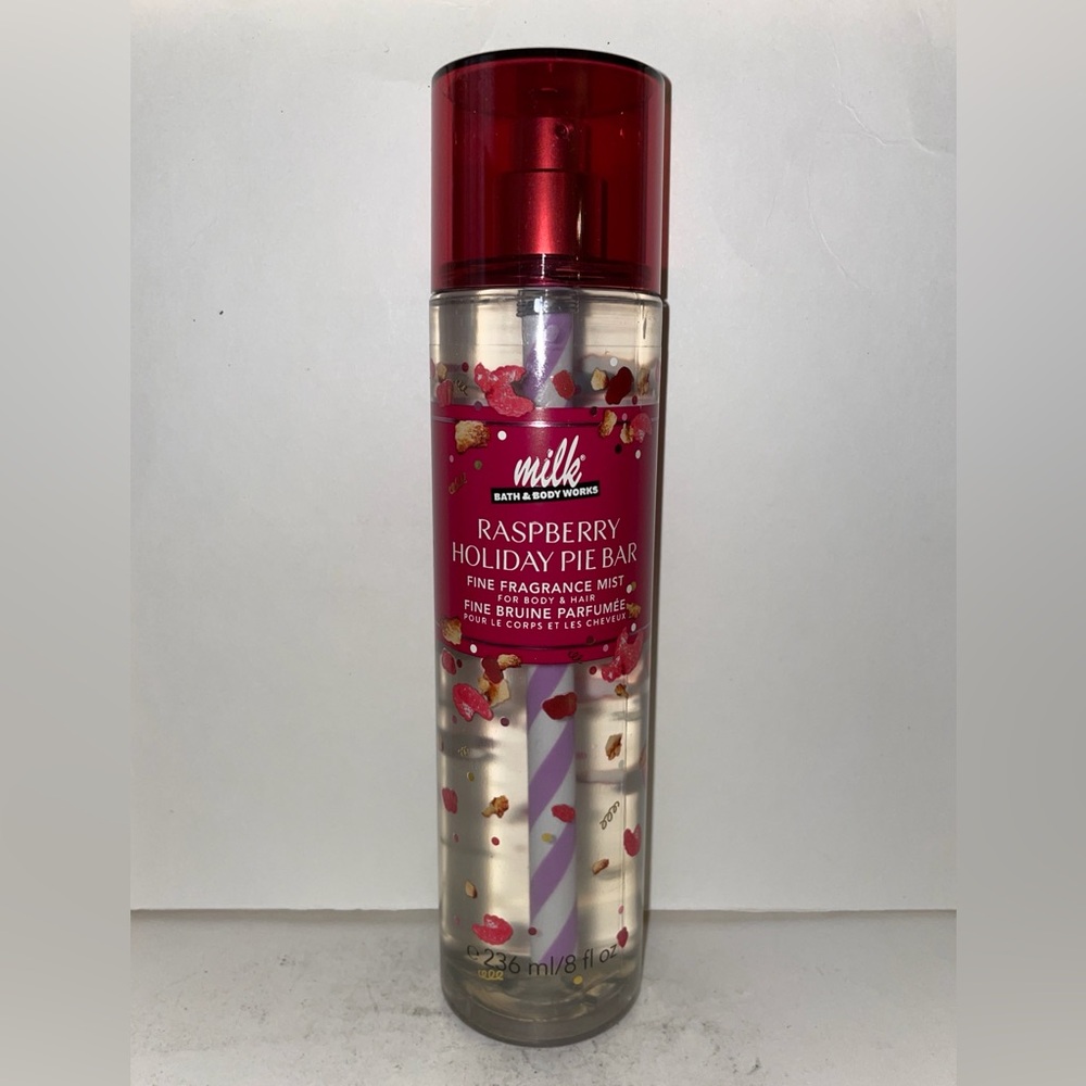 Bath & Body Works Milk Bar Raspberry Holiday Pie Bar Fragrance Mist 8oz New